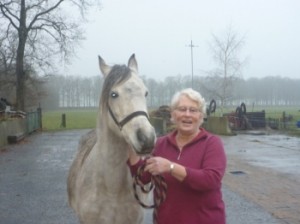 dini met paard